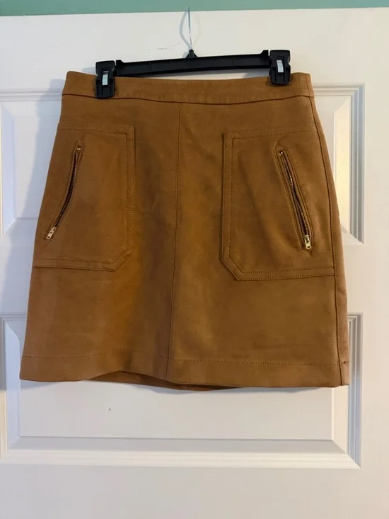 LOFT Camel Faux Suede Mini Skirt with Zip Pockets - Picture 1 of 1